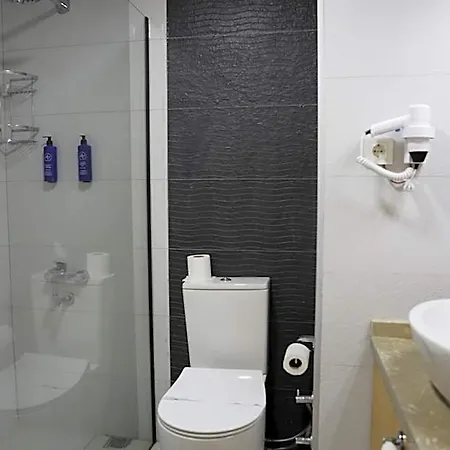 酒店 爱丽丝1号酒店 3*