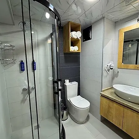 爱丽丝1号酒店 酒店